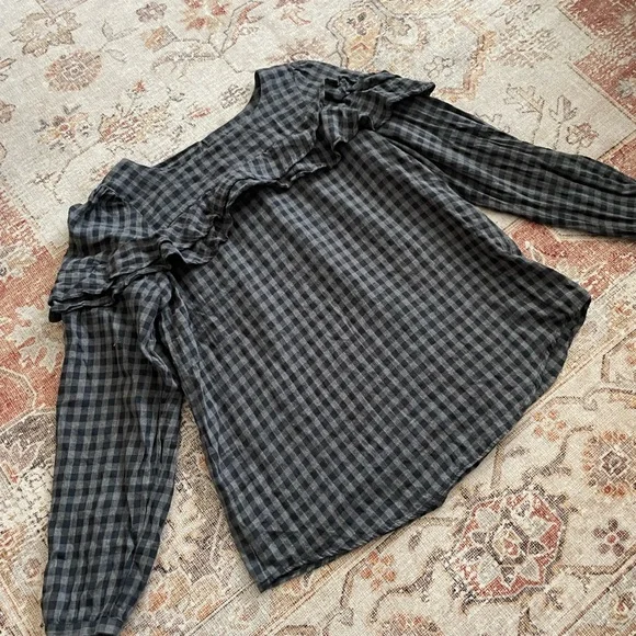 LOFT Ruffle gingham long sleeve top - Picture 3 of 5